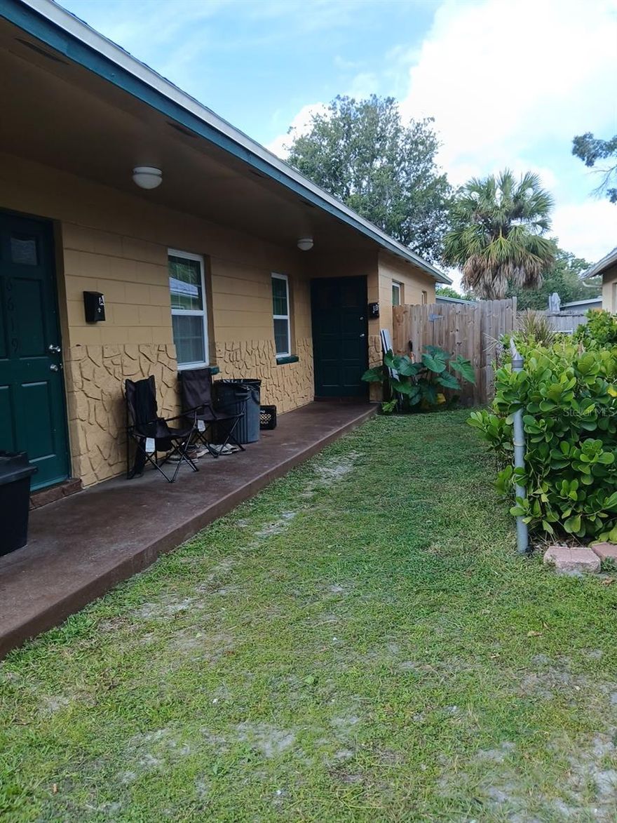 2 bedroom 1 bath, tile flooring laundry washer dryer hookup. Large back yard. Desirable location. Small pet ok!
Renter's Insurance Required!
TEXT Mindy 
$1795 month
$1795 deposit 
Water included, tenant share lawn care responsibility