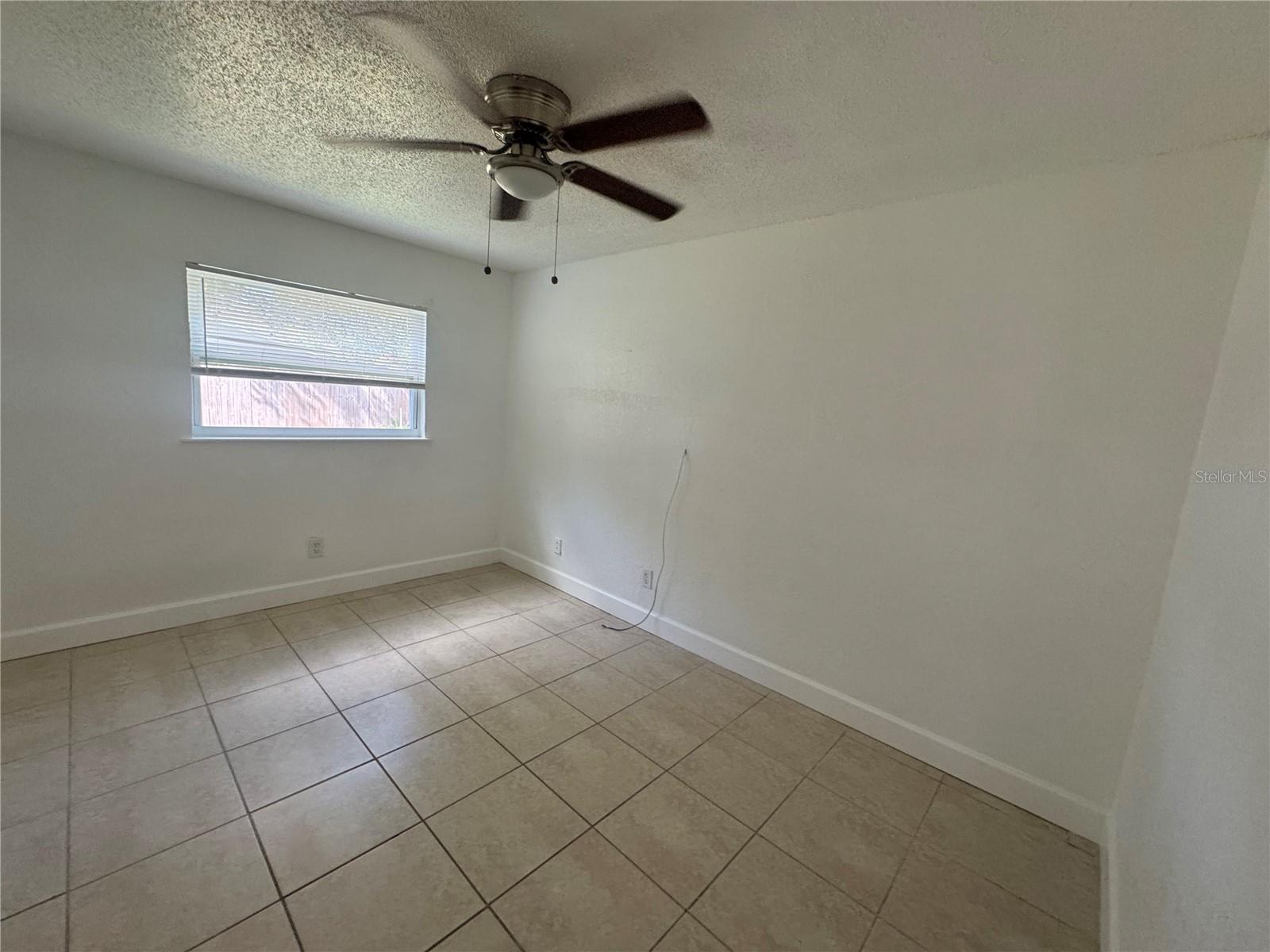 WEST PORT - Residential Lease