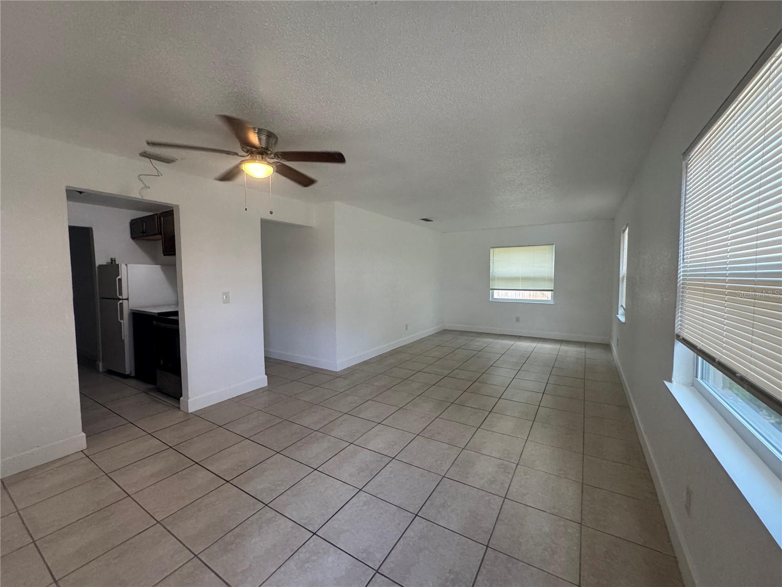 WEST PORT - Residential Lease