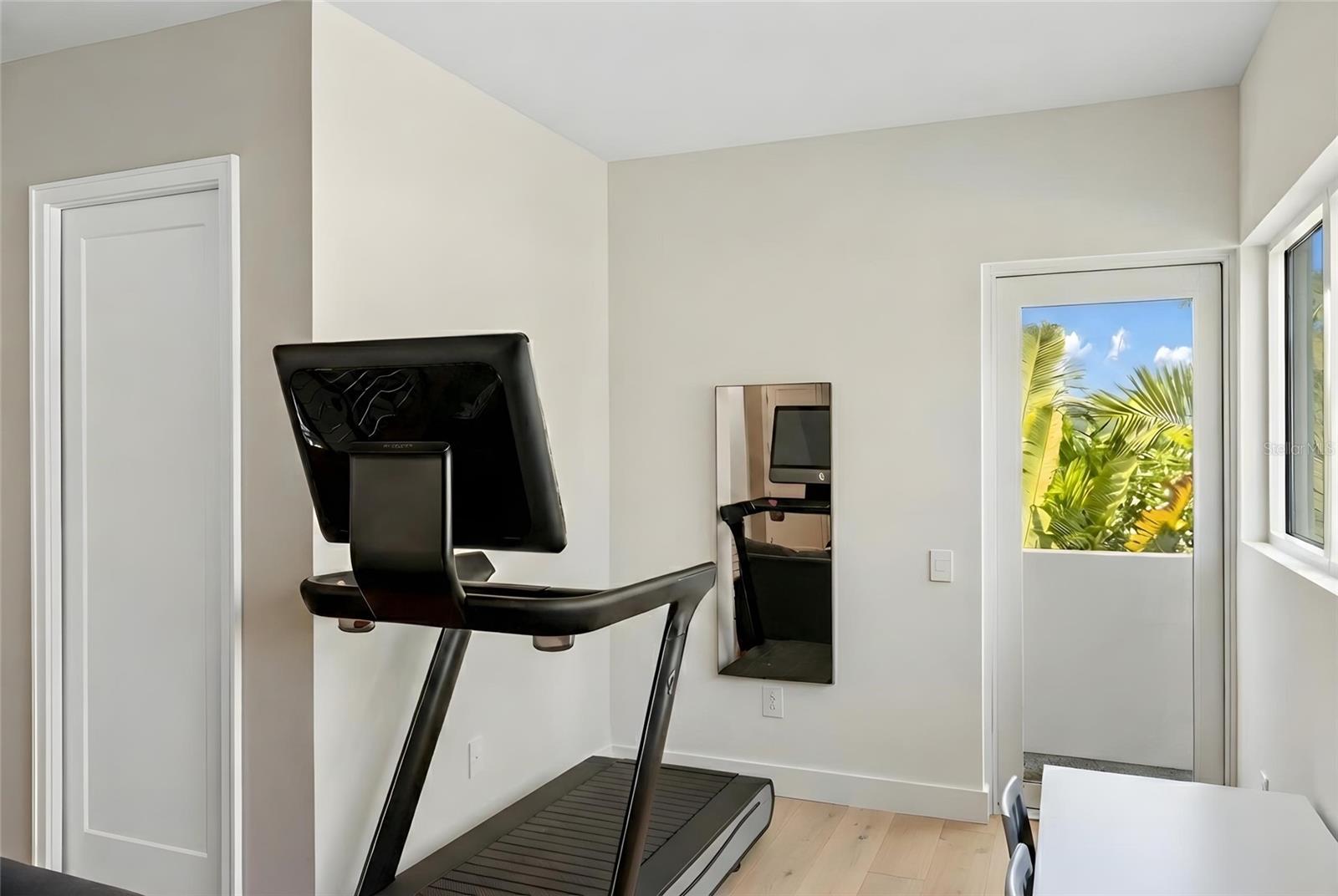 SHORELAND WOODS SUB - Residential