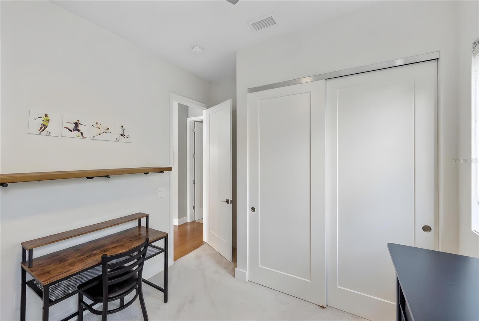 SHORELAND WOODS SUB - Residential