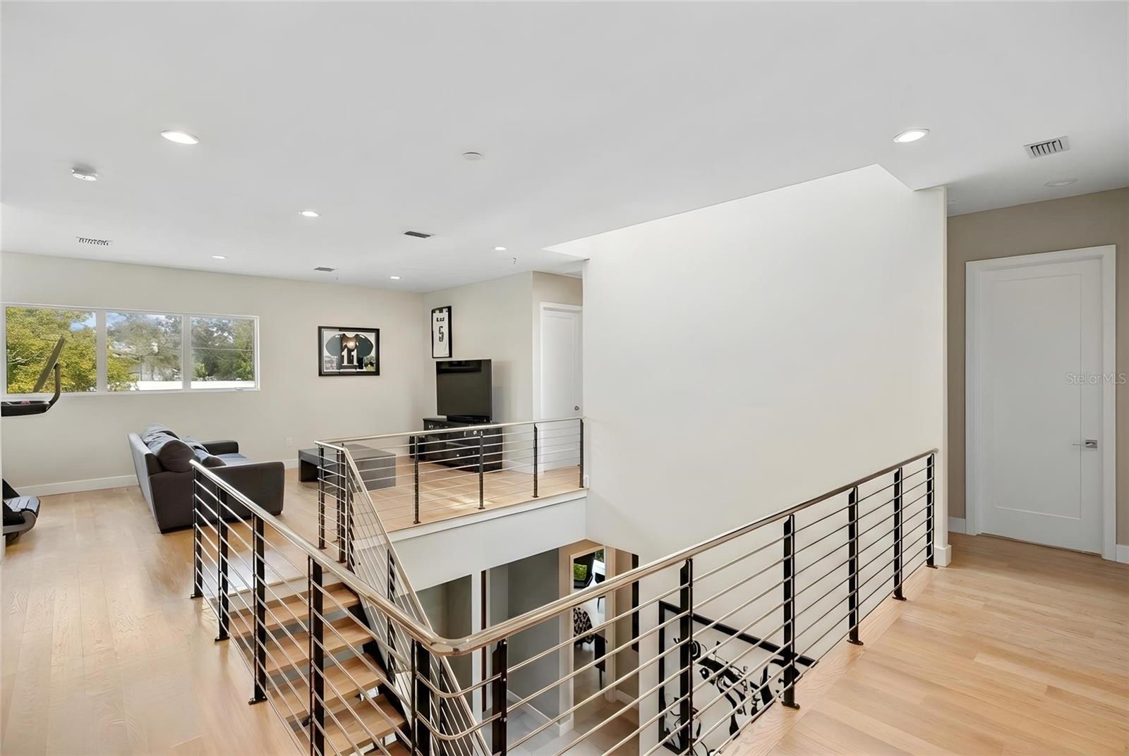 SHORELAND WOODS SUB - Residential