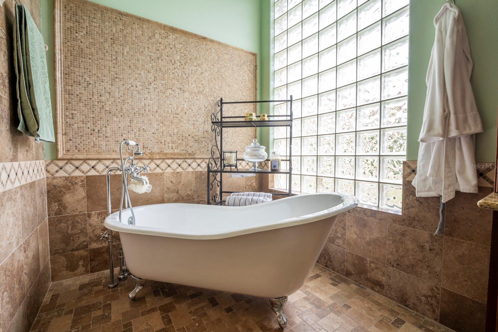 WENTWORTH - Residential