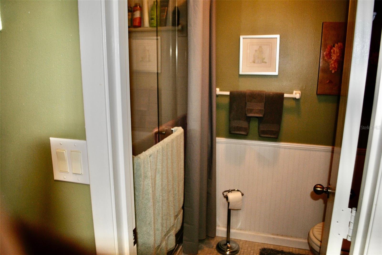 EAST LAKE WOODLANDS - Residential