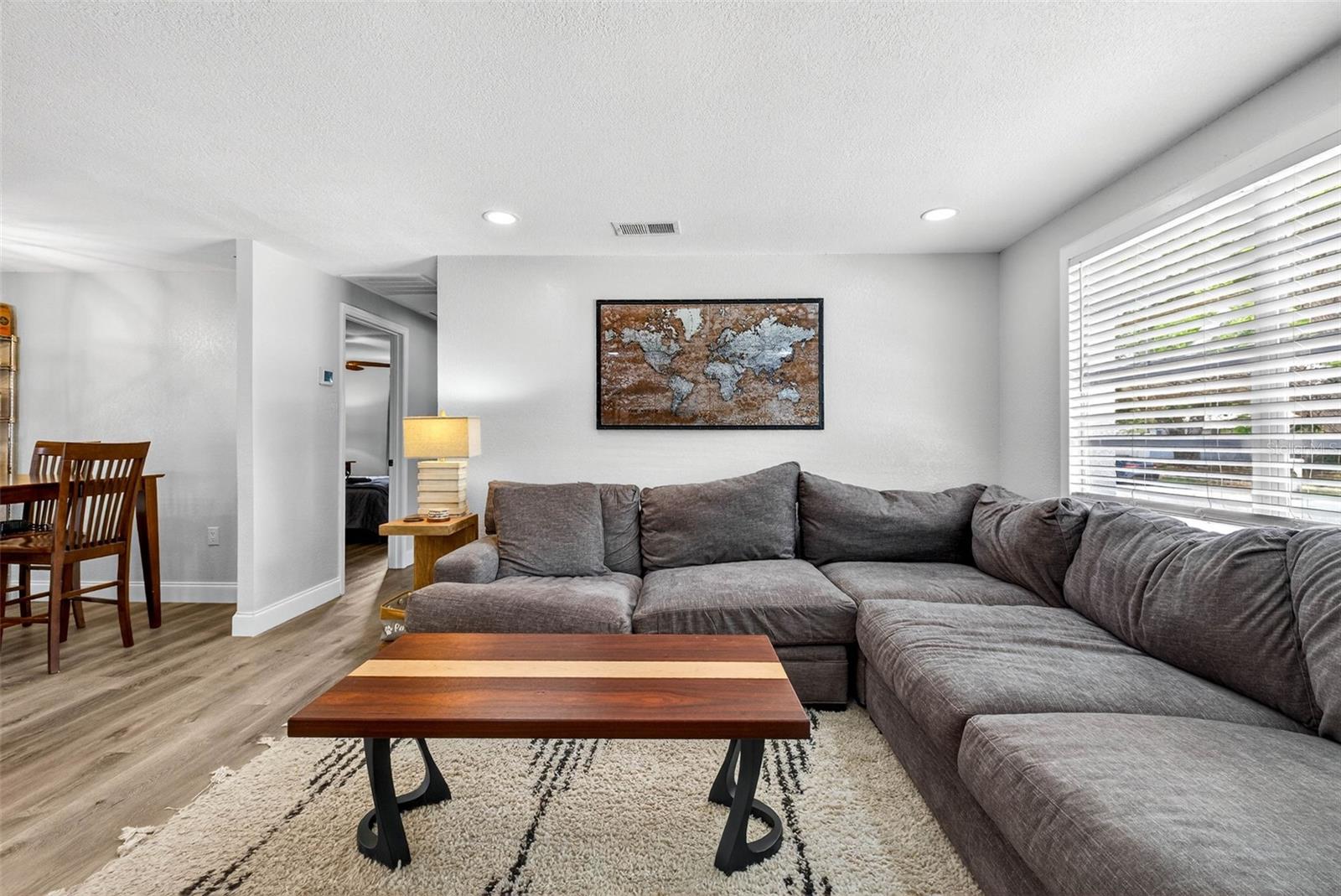 FAIRLAWN PARK MANOR - Residential