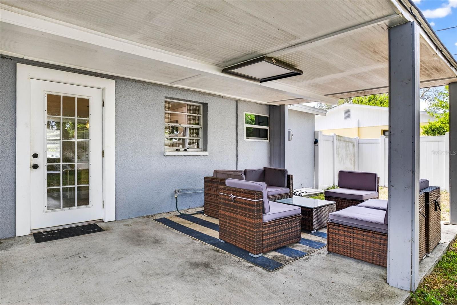 FAIRLAWN PARK MANOR - Residential