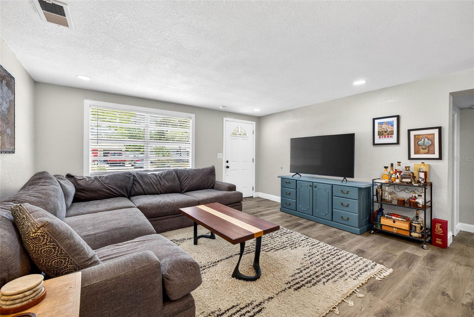 FAIRLAWN PARK MANOR - Residential