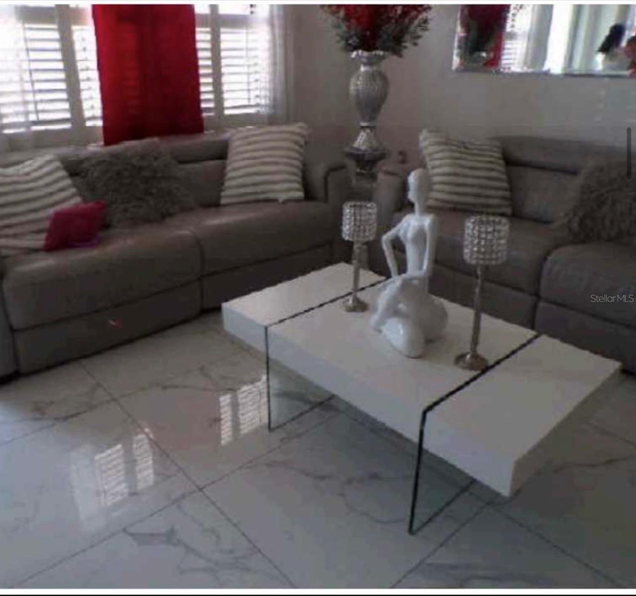 PLAZA TERRACE UNIT 3 EXTENS - Residential