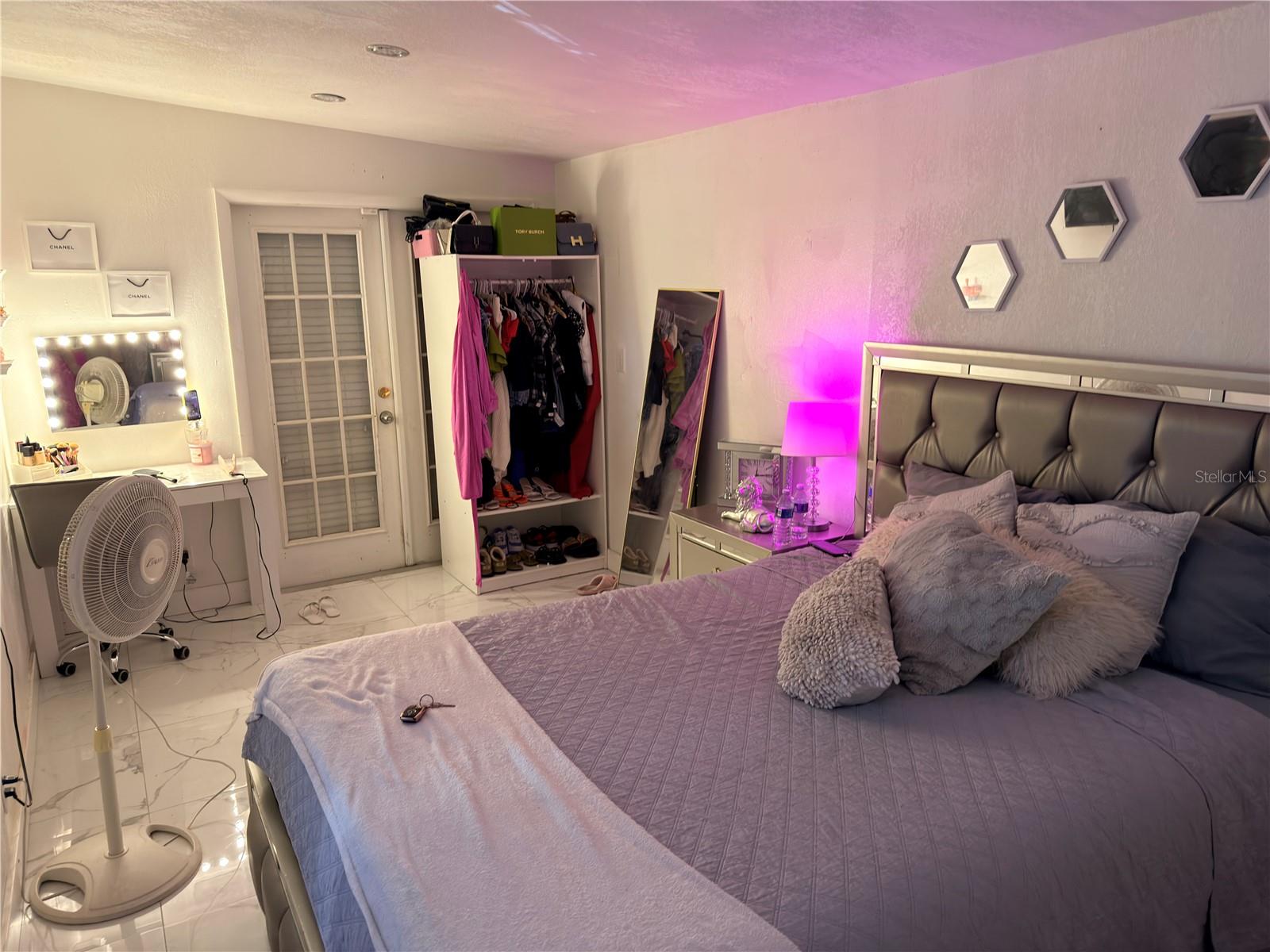 PLAZA TERRACE UNIT 3 EXTENS - Residential