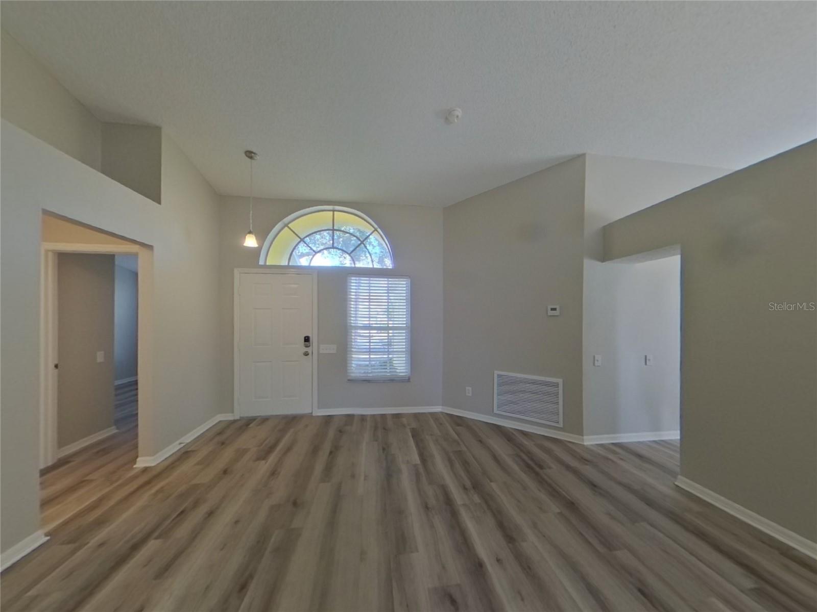 ISLAND WALK PH II - Residential Lease