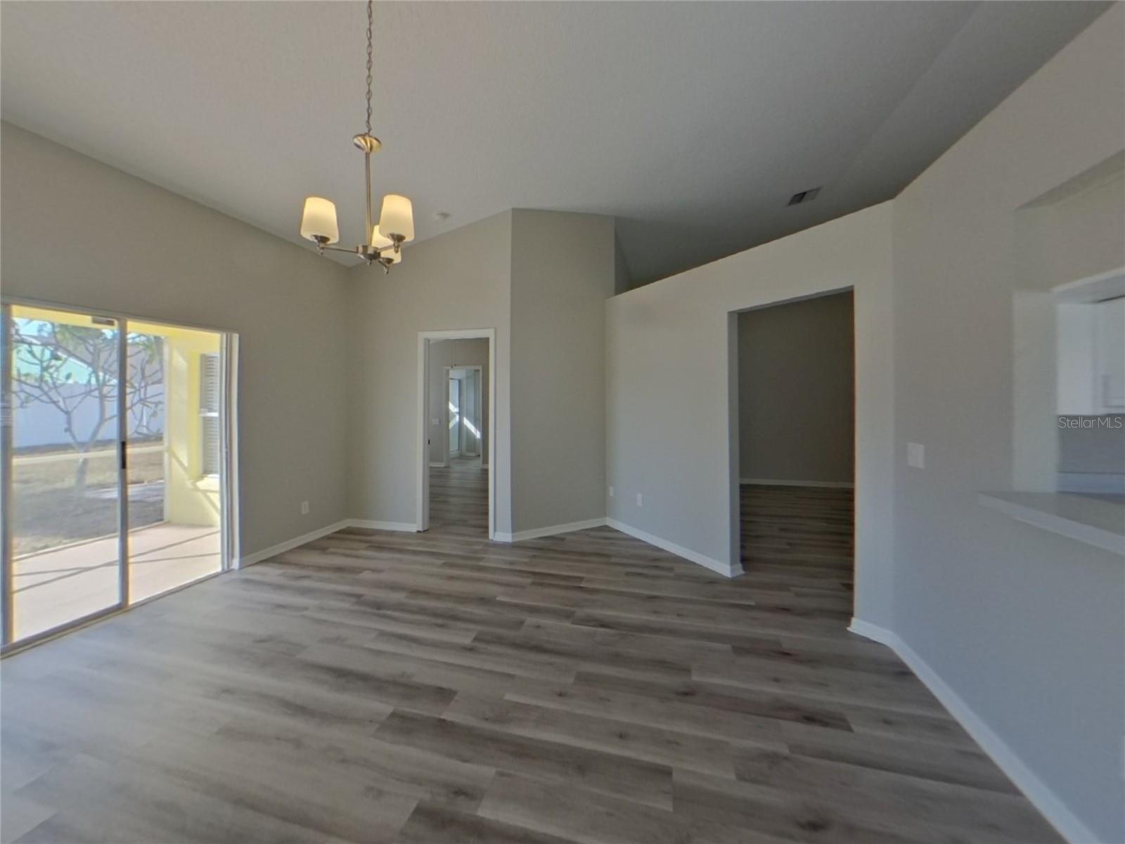 ISLAND WALK PH II - Residential Lease