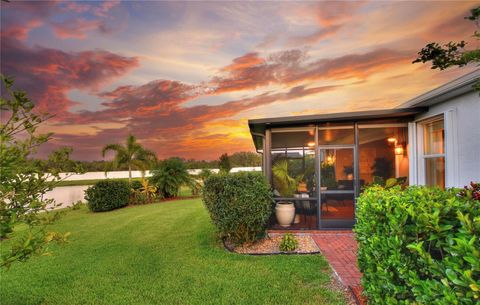 A home in WINTER HAVEN