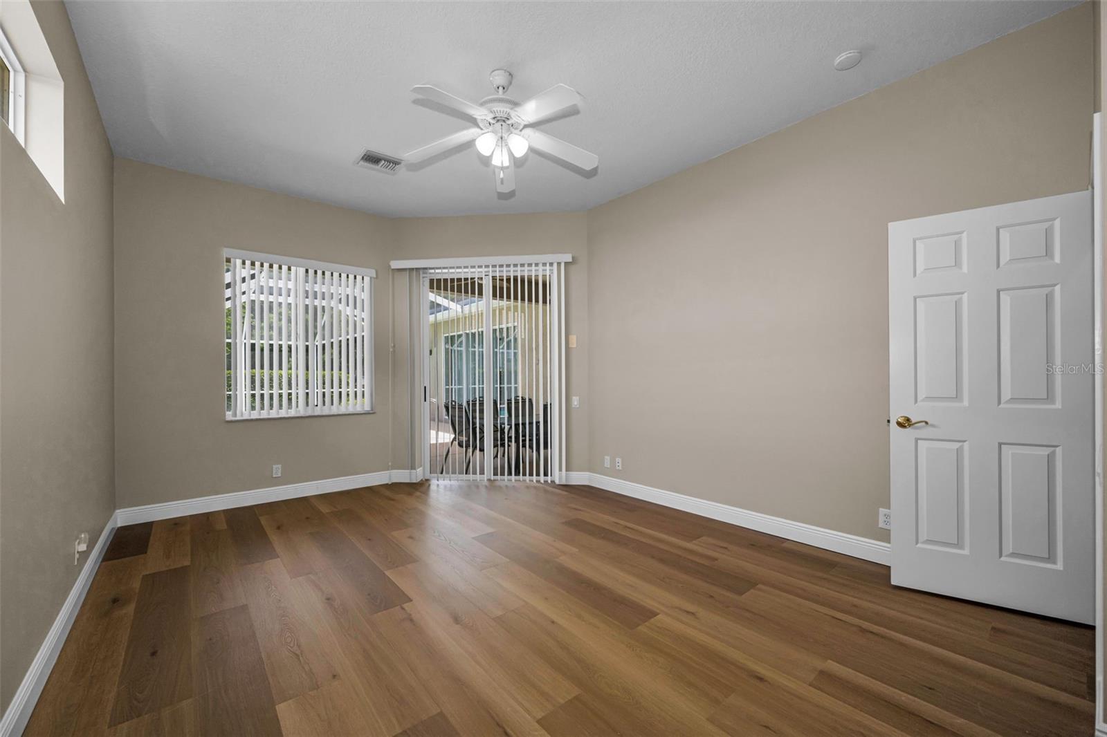 NORTHFIELD - Residential