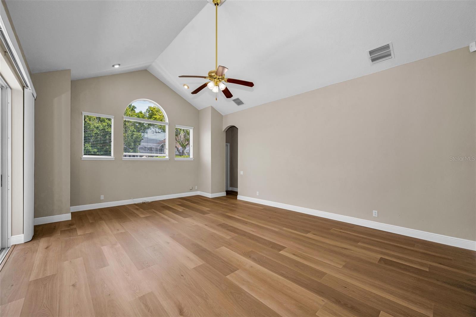 NORTHFIELD - Residential
