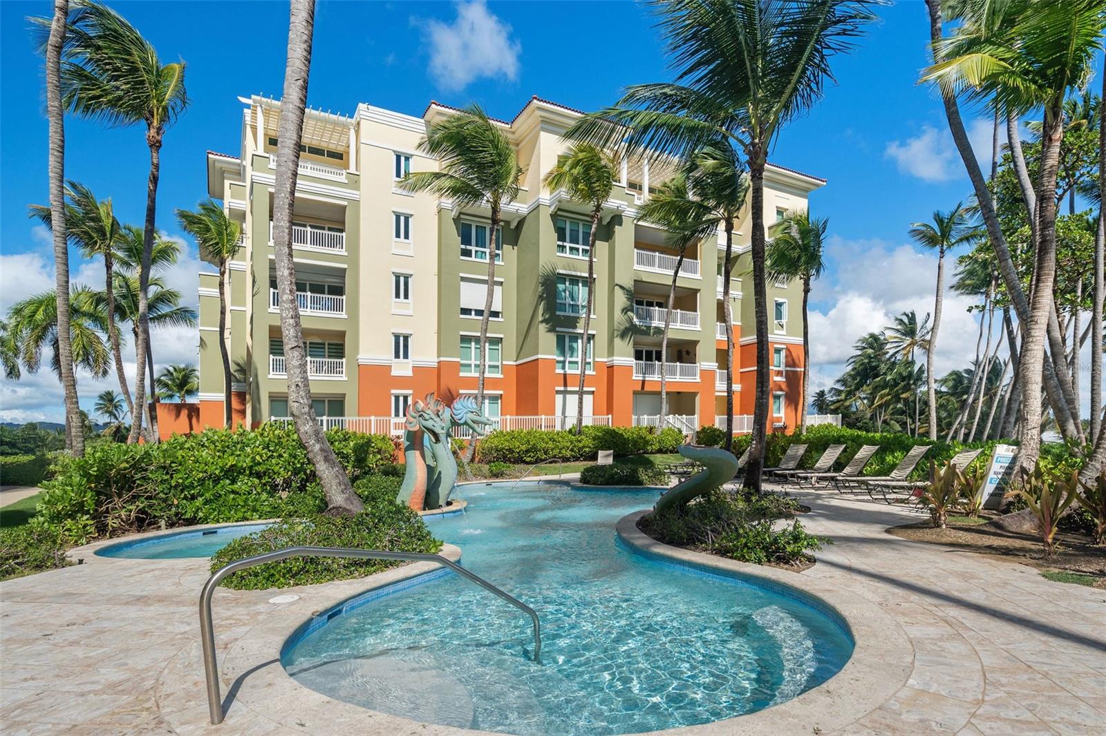 Beautiful ocean views and luscious gardens throughout the complex. Terrace and 2 balconies. Furnished corner unit in an exclusive beach front community with direct beach access and resort style facilities including multiple pools, and jacuzzi. Kitchen with granite countertop. Full-service generator. 1 parking space. Concierge, ice service, private wine room, multiple pools, and jacuzzi. Golf cart community.Golf courses. Tennis and pickleball courts. Beach Club with a beach tennis court.Equestrian Center with horse stables. Hiking trails and Gym.Marina.Marbella