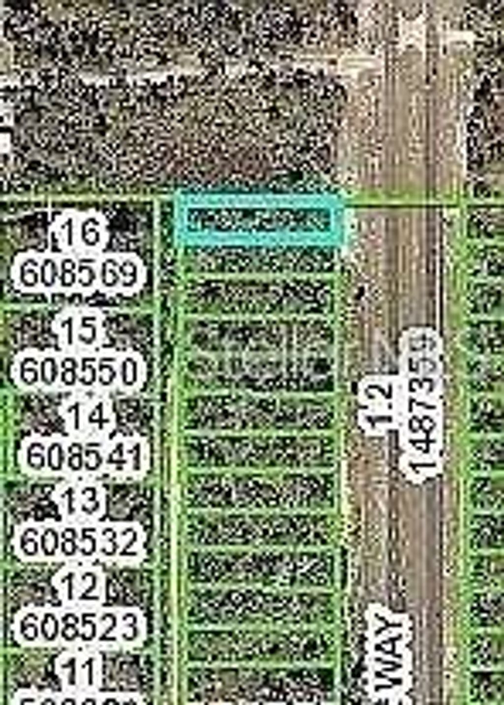 Photo of 19045 Commercial Way N, Brooksville, FL 34614 (MLS # A4678933)