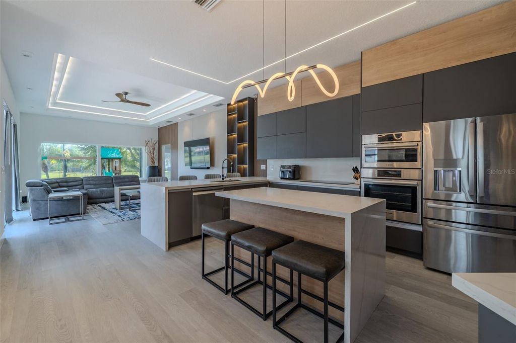 Photo of 8117 Hampton Glen Drive, Tampa, FL 33647 (MLS # TB8446018)