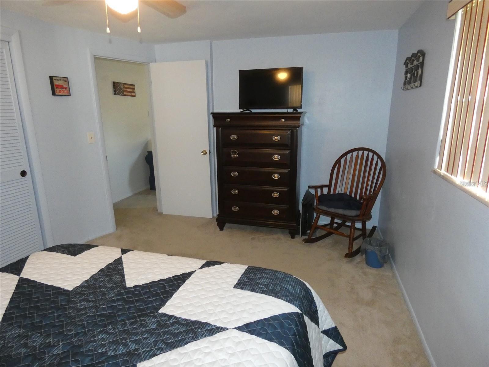 BEACON SQUARE - Residential