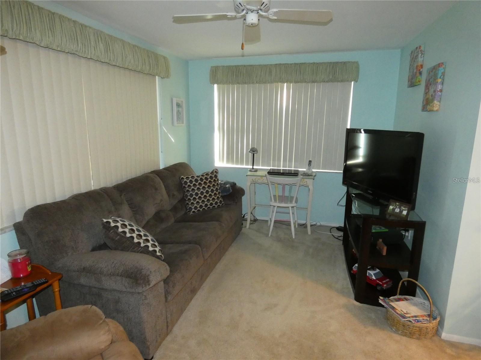 BEACON SQUARE - Residential