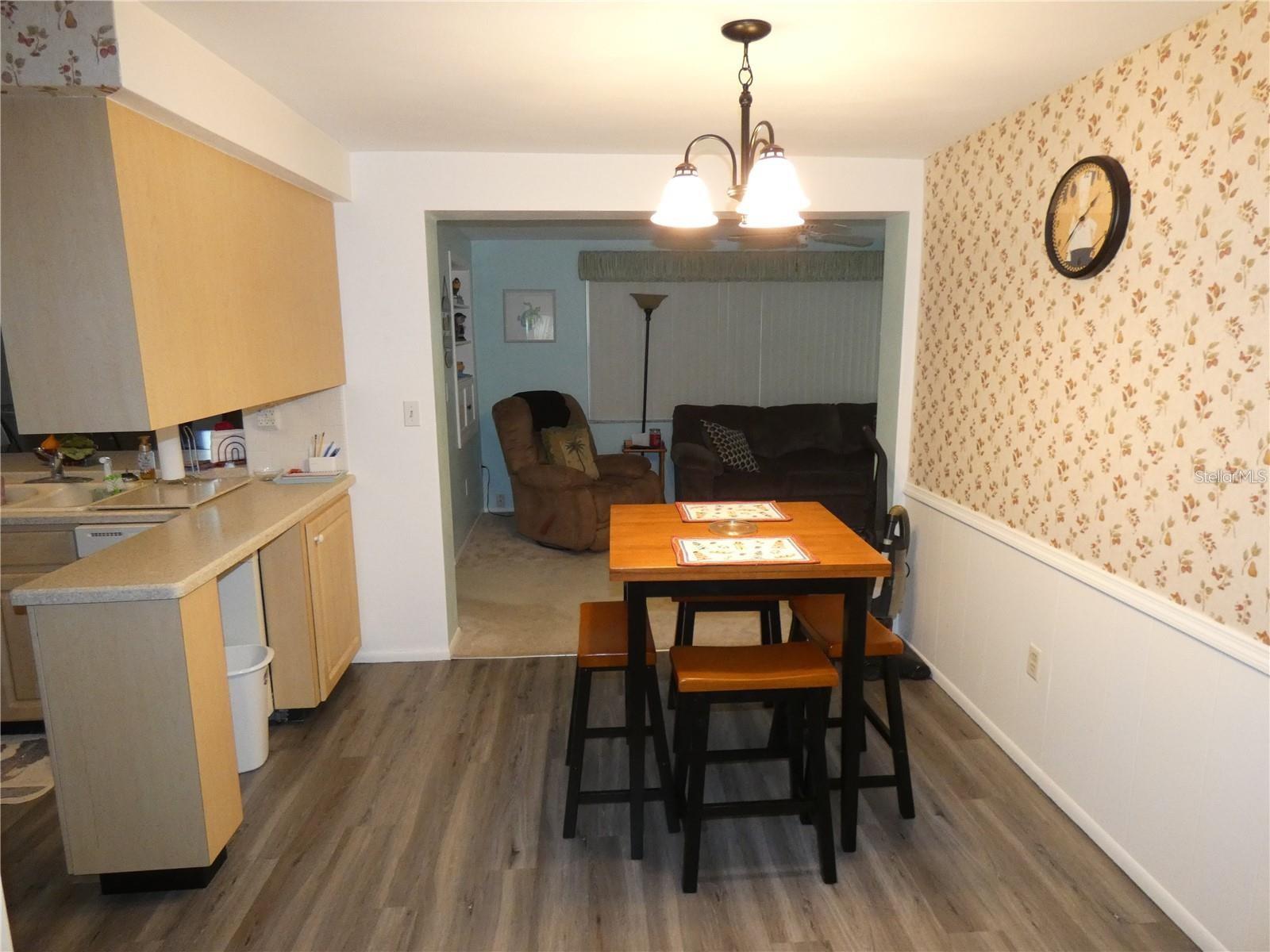 BEACON SQUARE - Residential