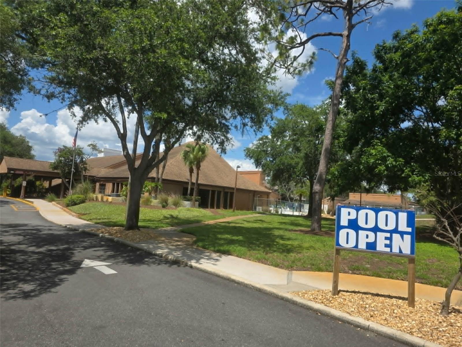 BEACON SQUARE - Residential