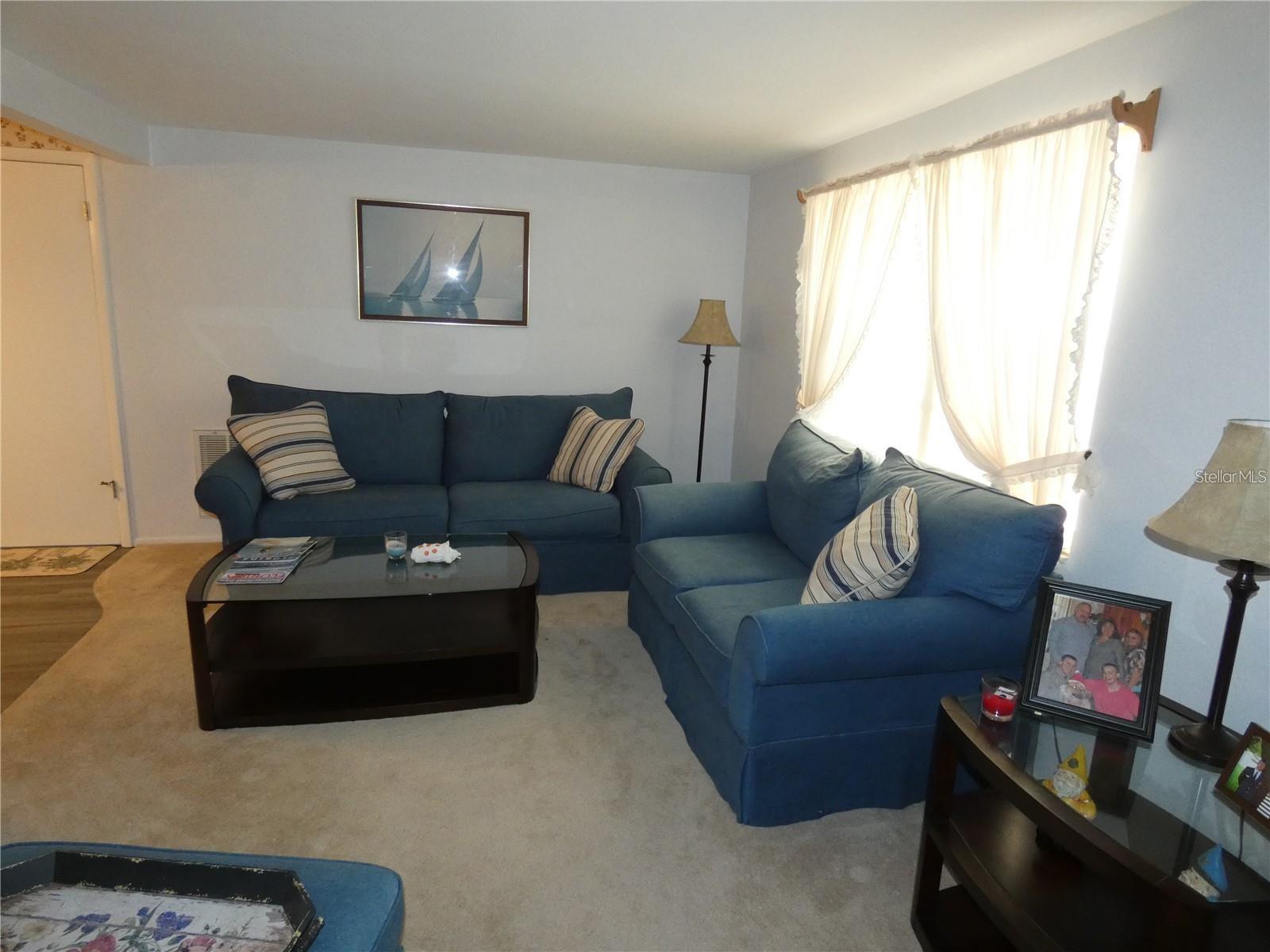 BEACON SQUARE - Residential