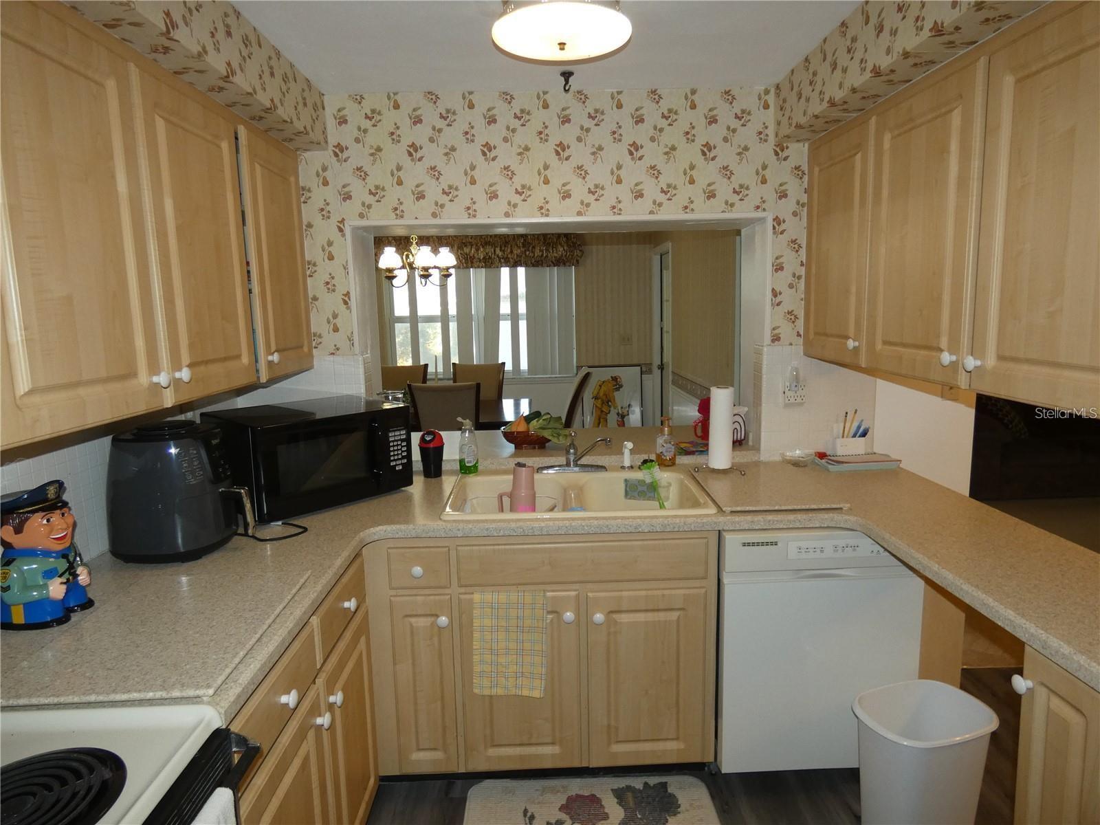 BEACON SQUARE - Residential