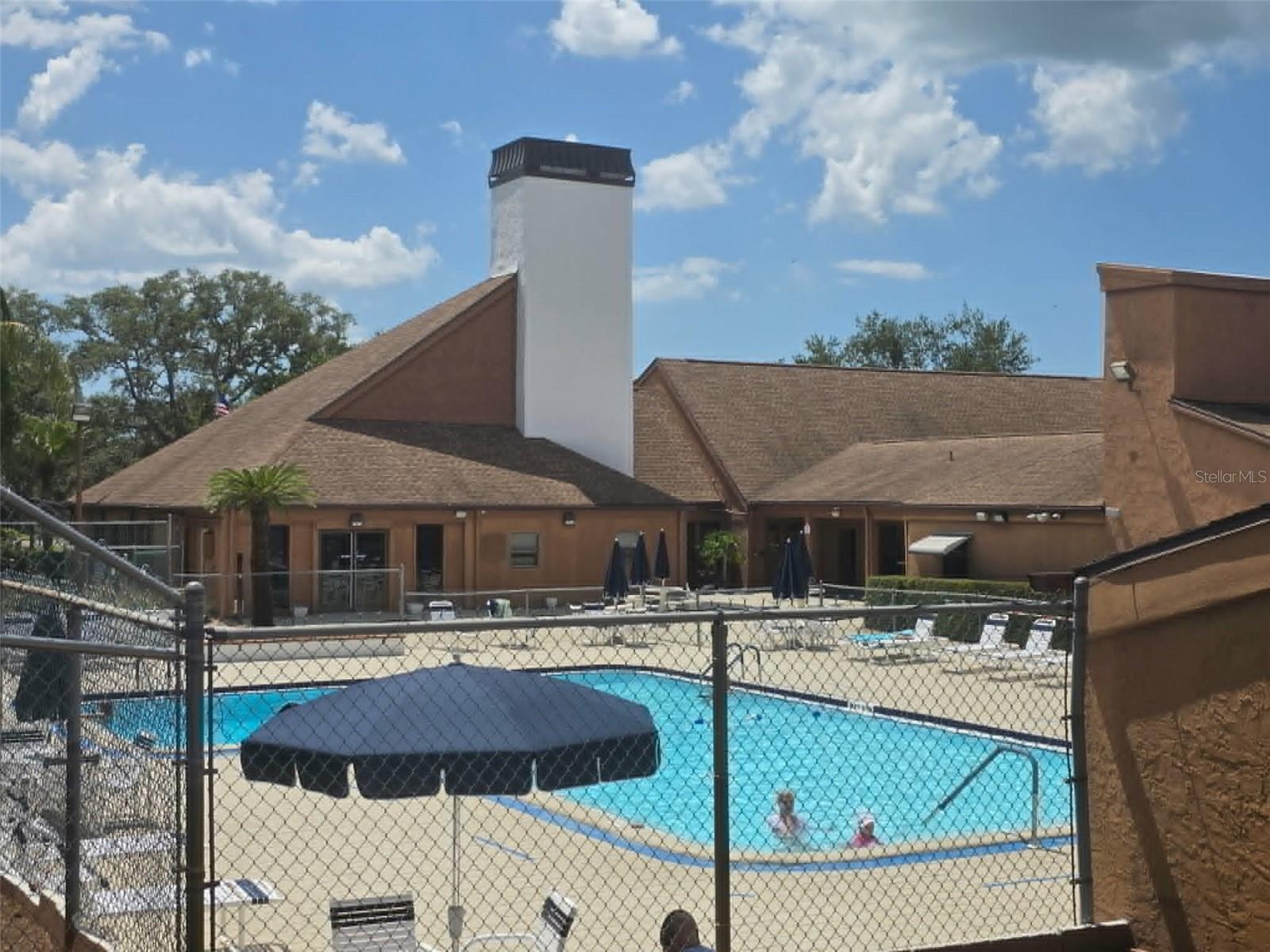 BEACON SQUARE - Residential