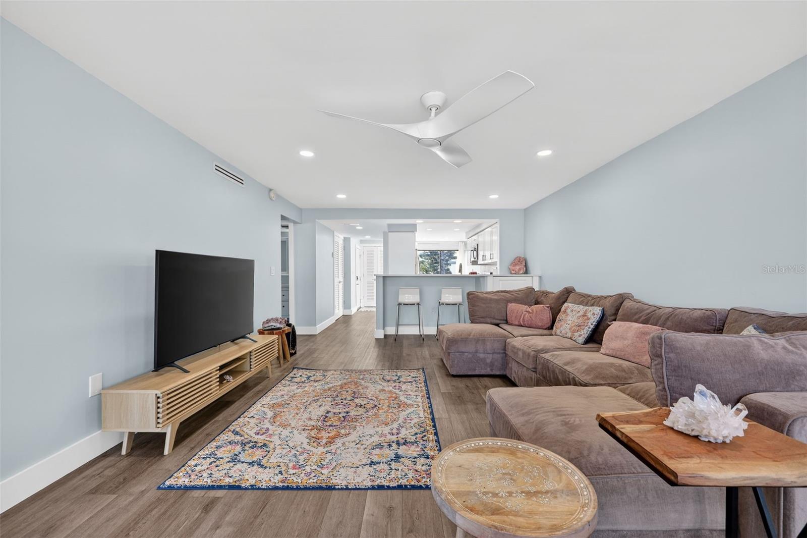 SUNBOW BAY PH II - Residential