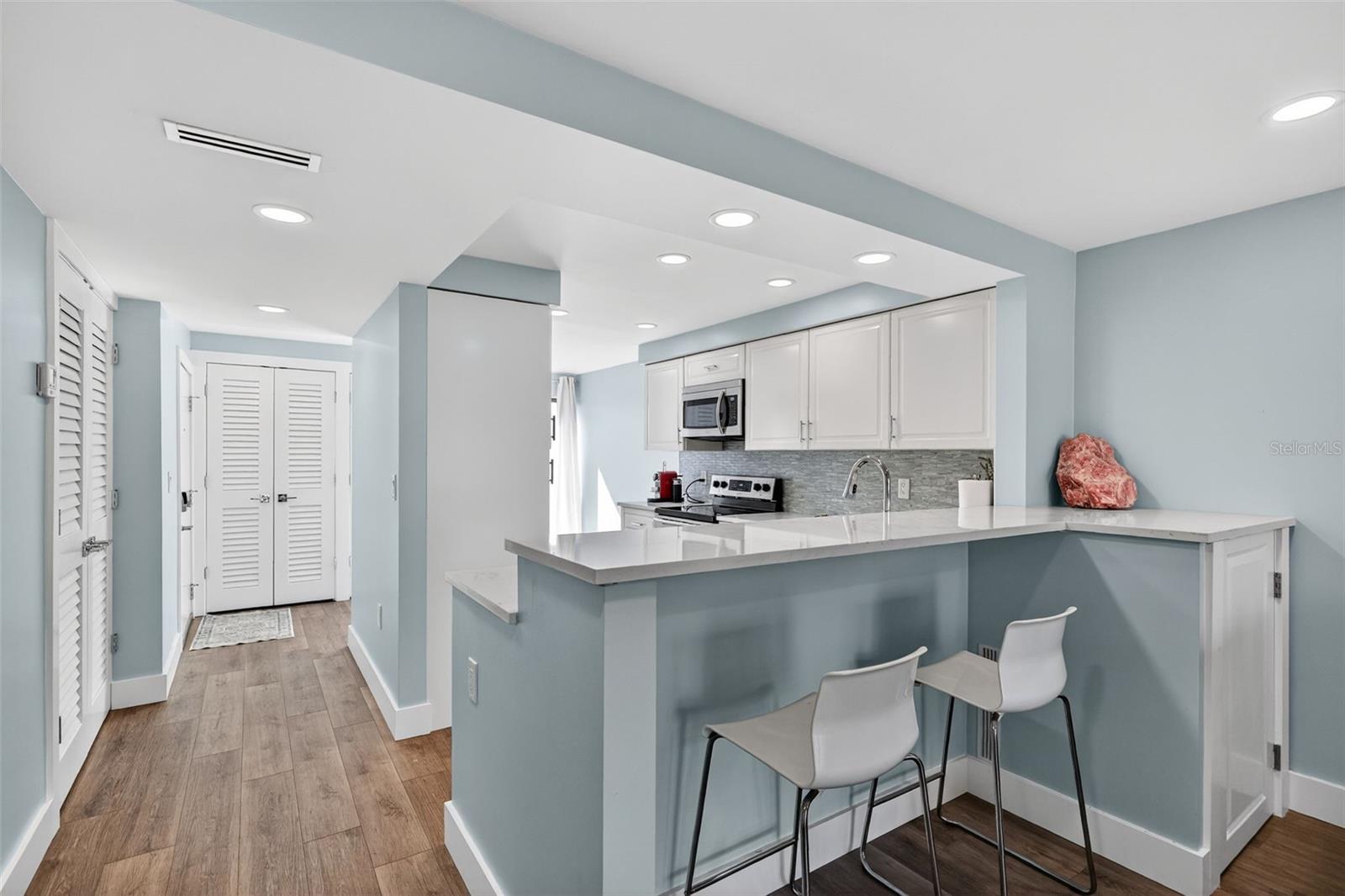 SUNBOW BAY PH II - Residential