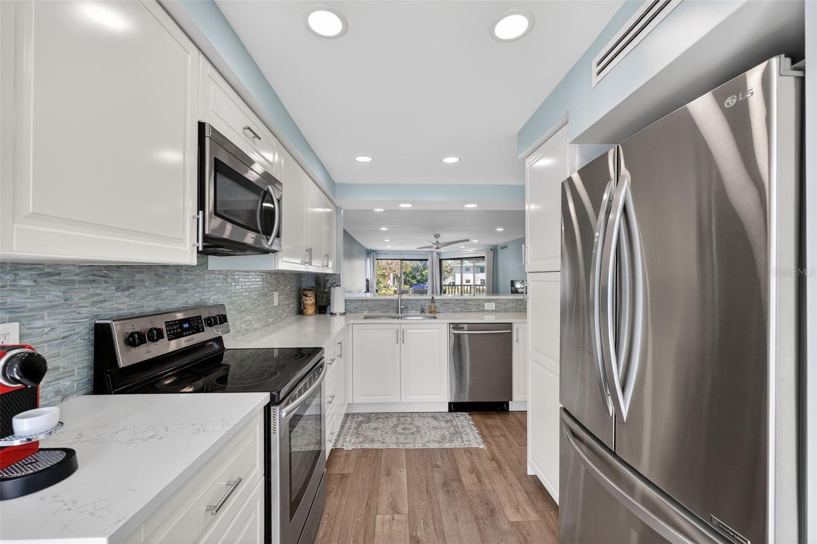 SUNBOW BAY PH II - Residential