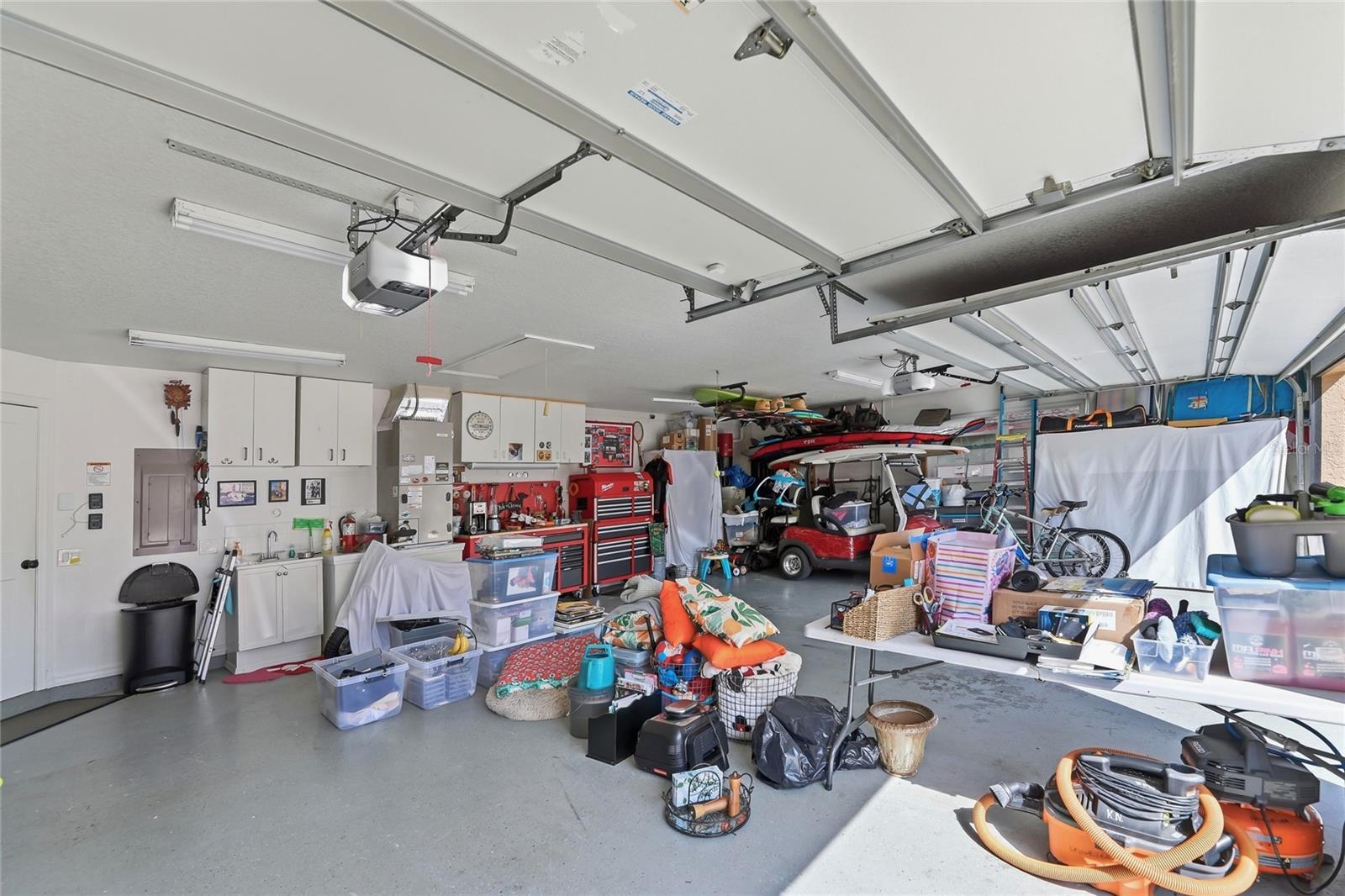 SHERWOOD ESTATES - Residential