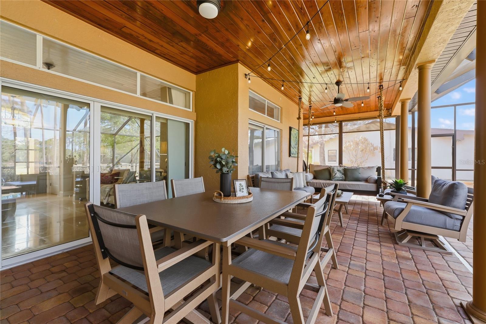 SHERWOOD ESTATES - Residential