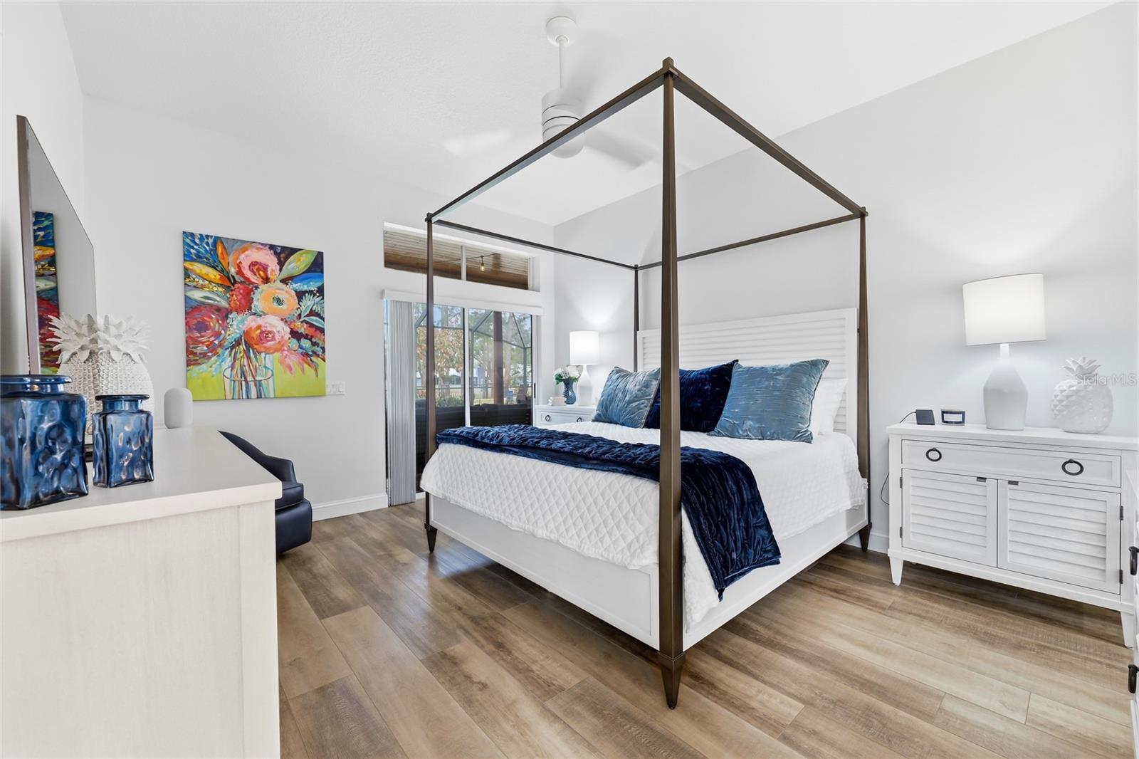 SHERWOOD ESTATES - Residential