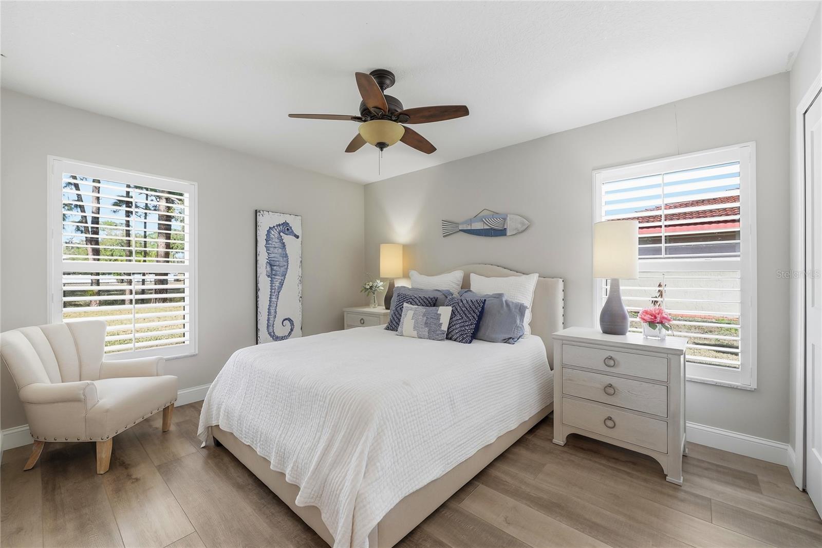 SHERWOOD ESTATES - Residential