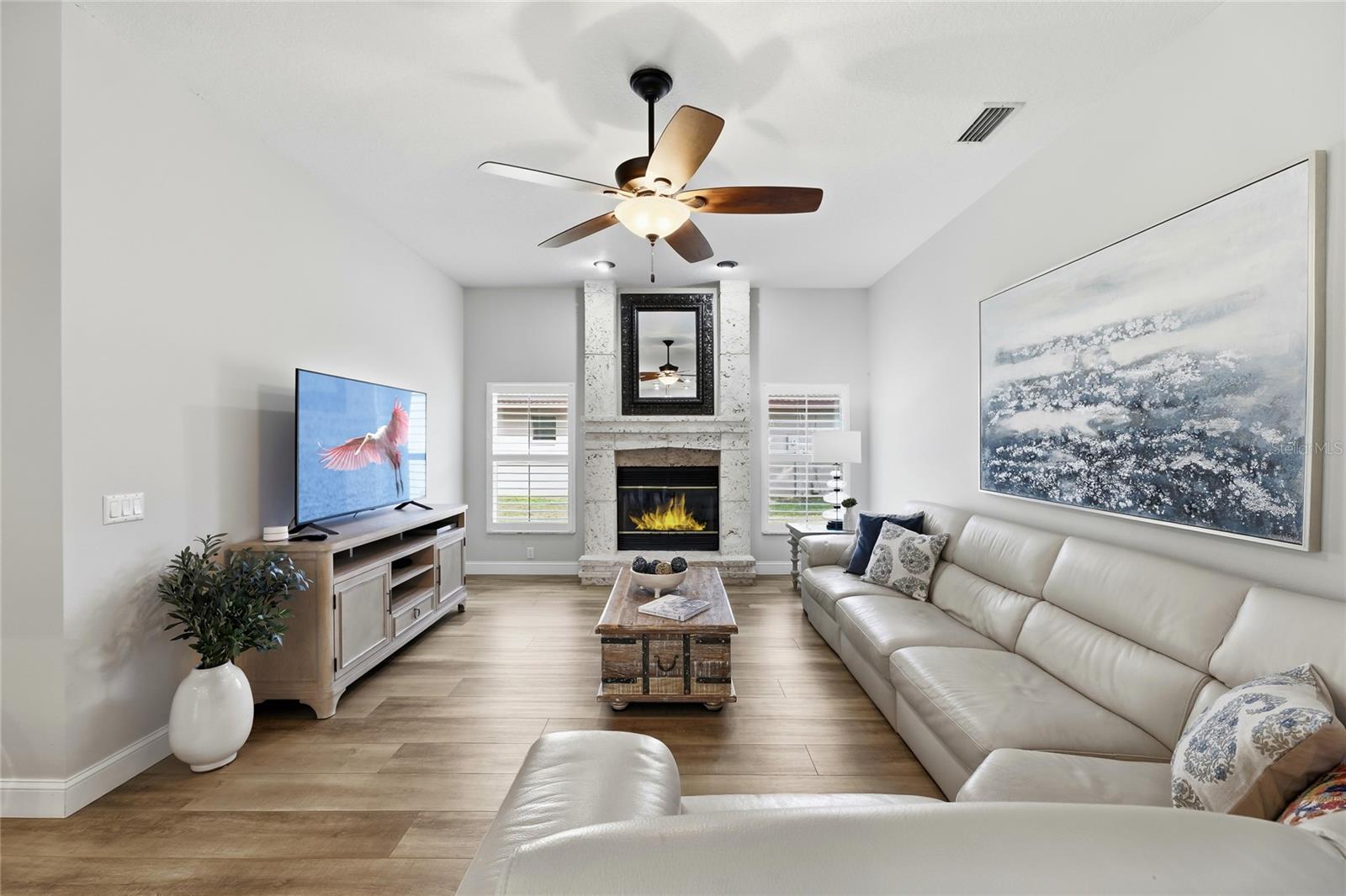 SHERWOOD ESTATES - Residential