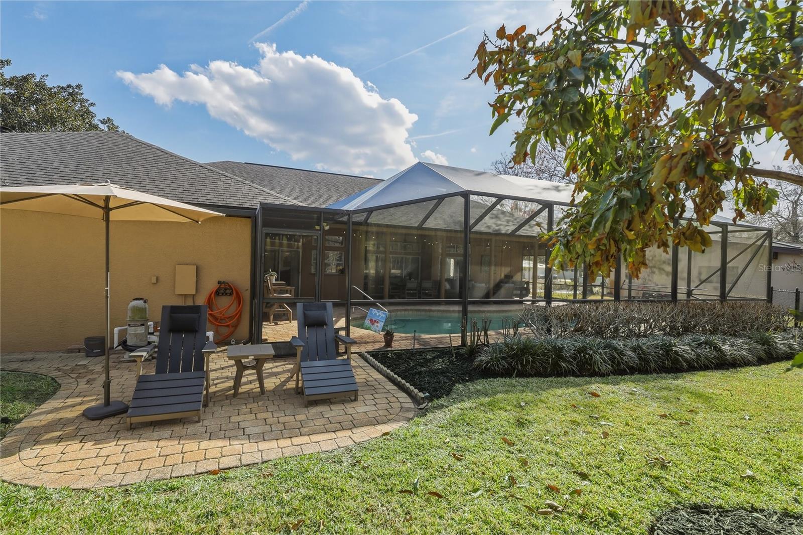 SHERWOOD ESTATES - Residential