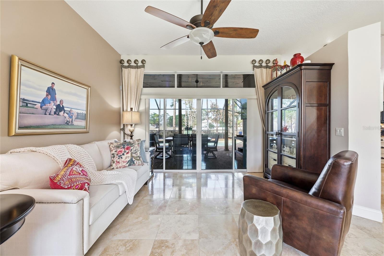 SHERWOOD ESTATES - Residential