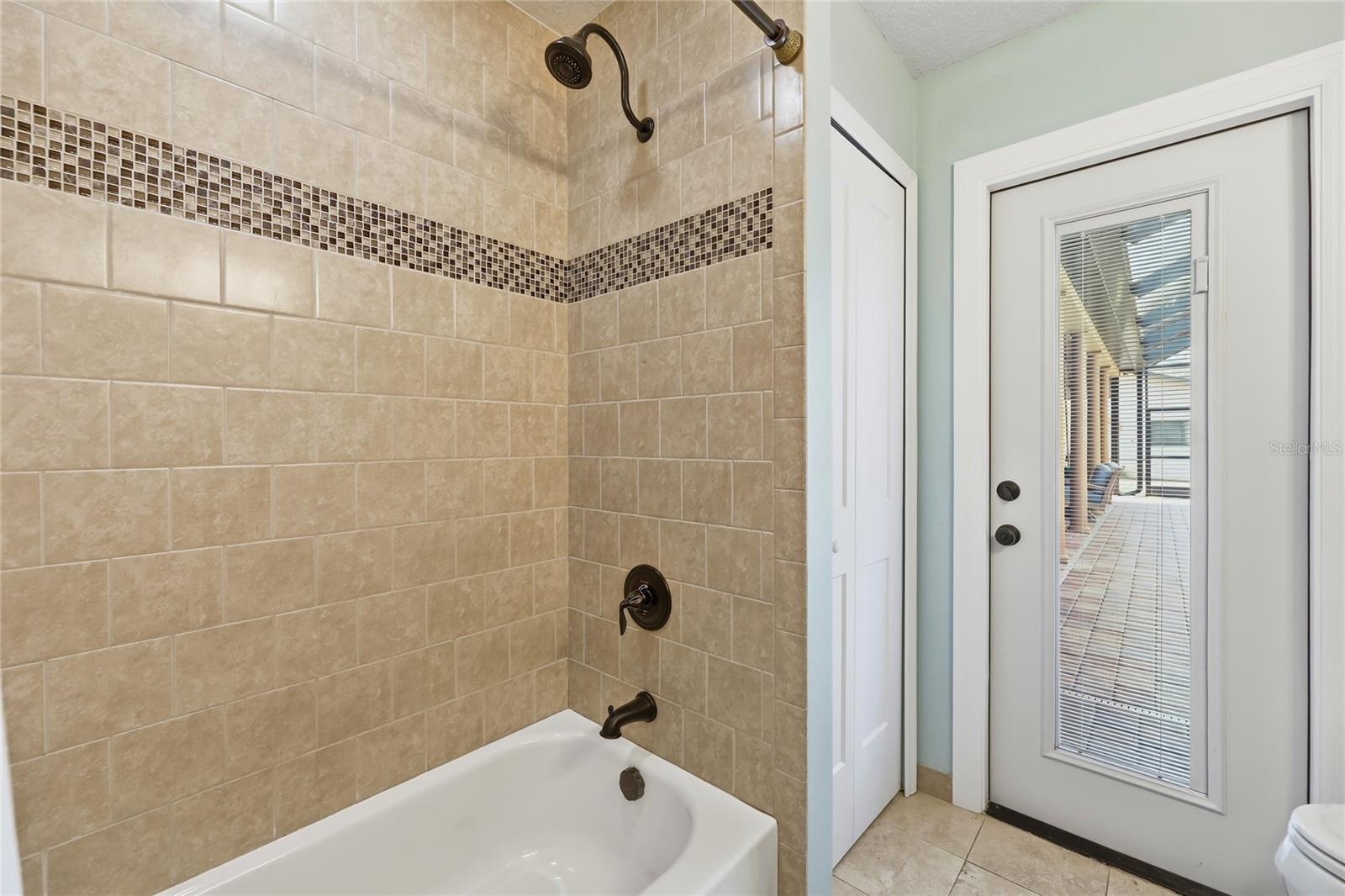 SHERWOOD ESTATES - Residential