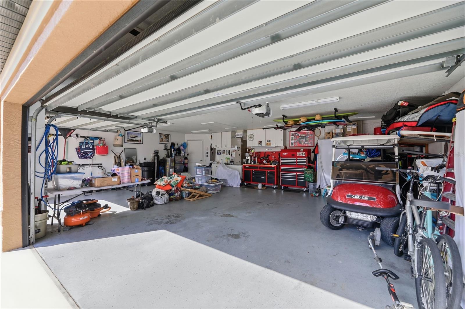 SHERWOOD ESTATES - Residential