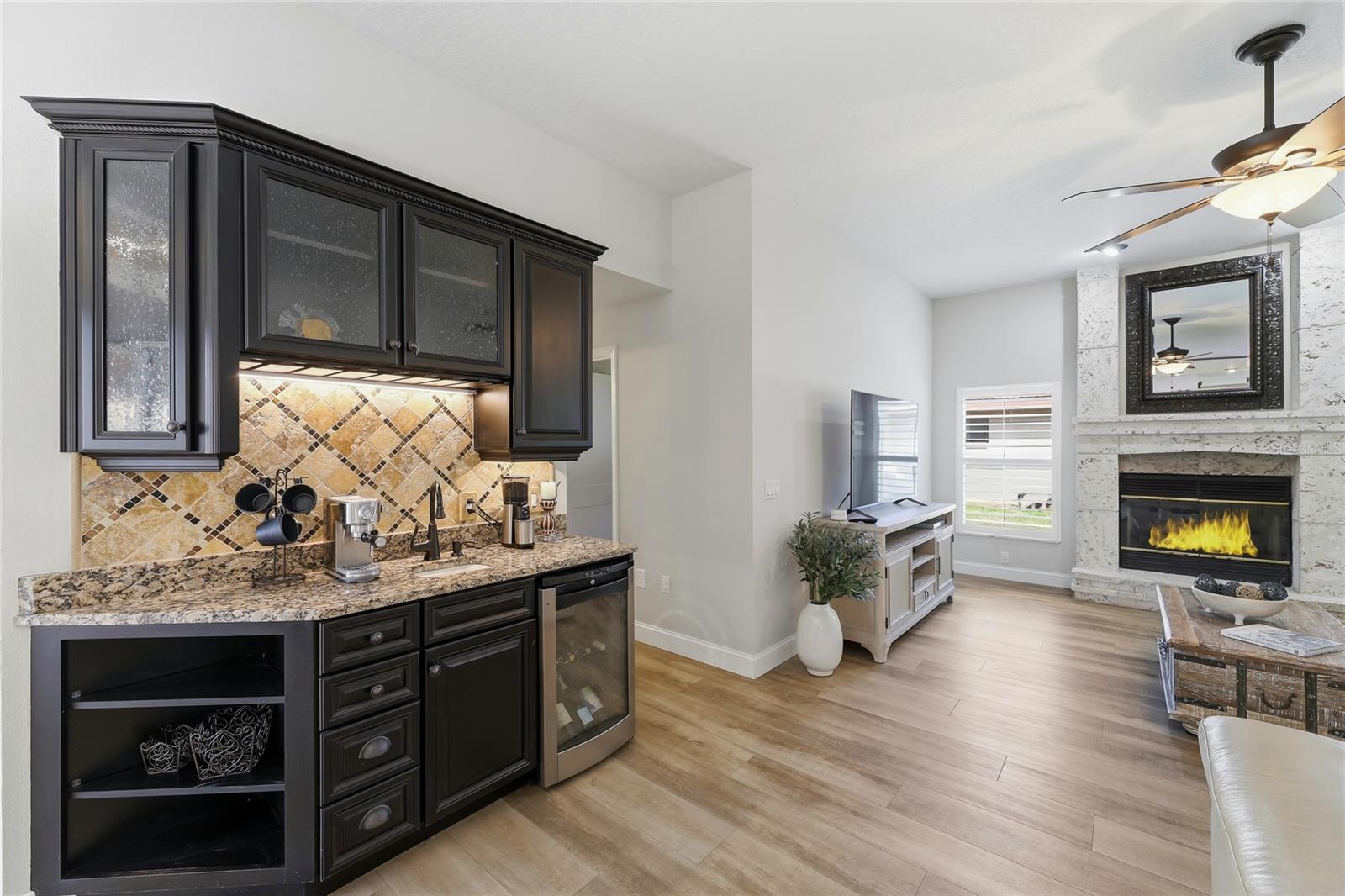 SHERWOOD ESTATES - Residential