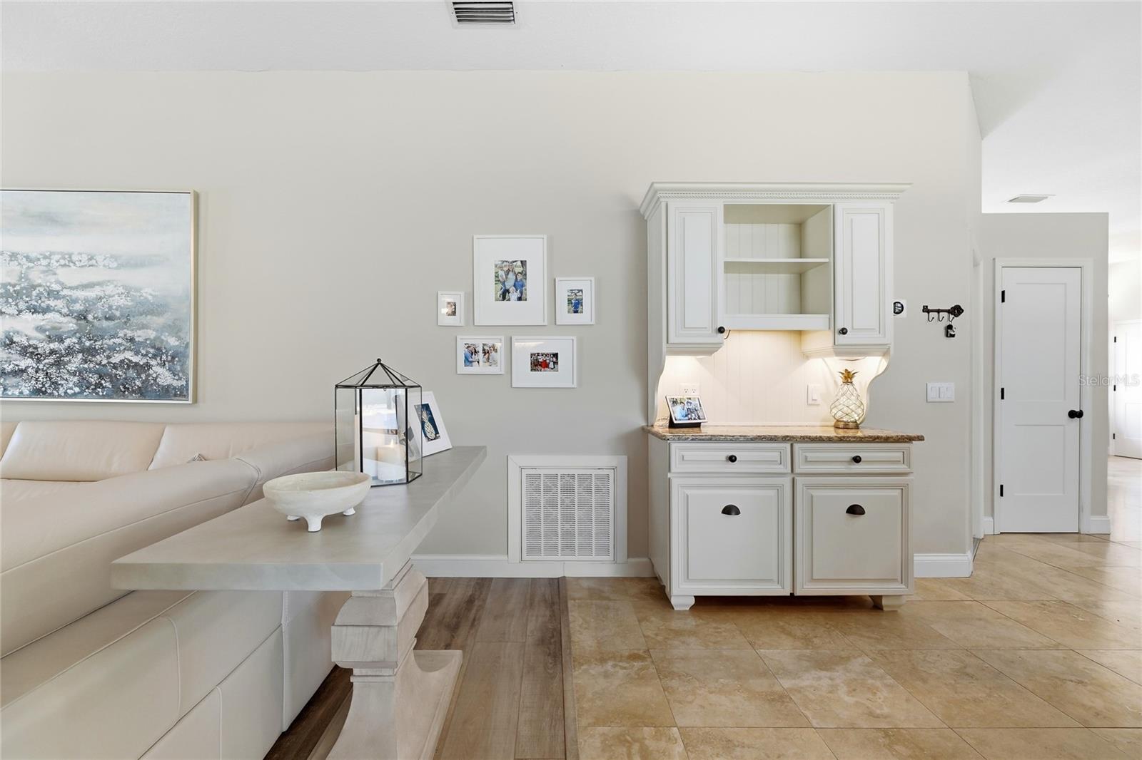 SHERWOOD ESTATES - Residential