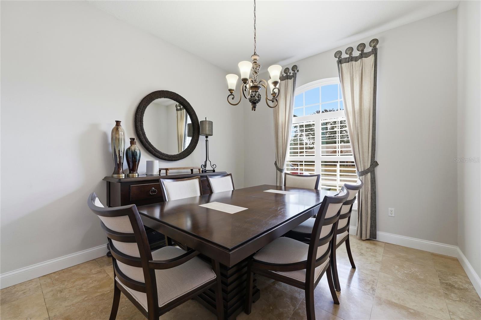 SHERWOOD ESTATES - Residential