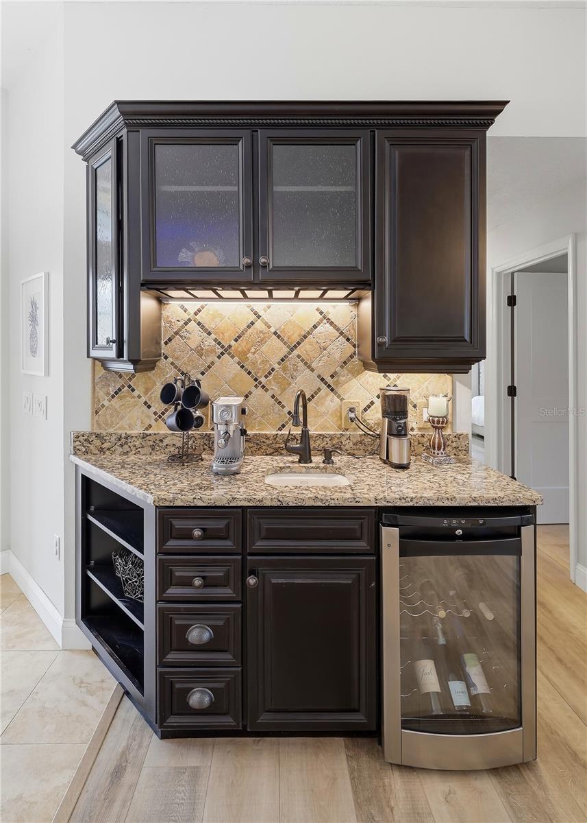 SHERWOOD ESTATES - Residential