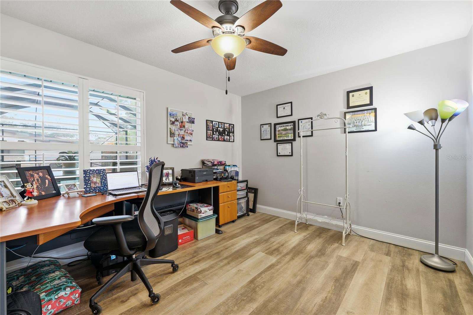 SHERWOOD ESTATES - Residential