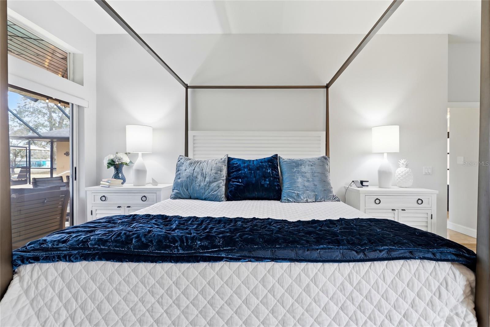 SHERWOOD ESTATES - Residential