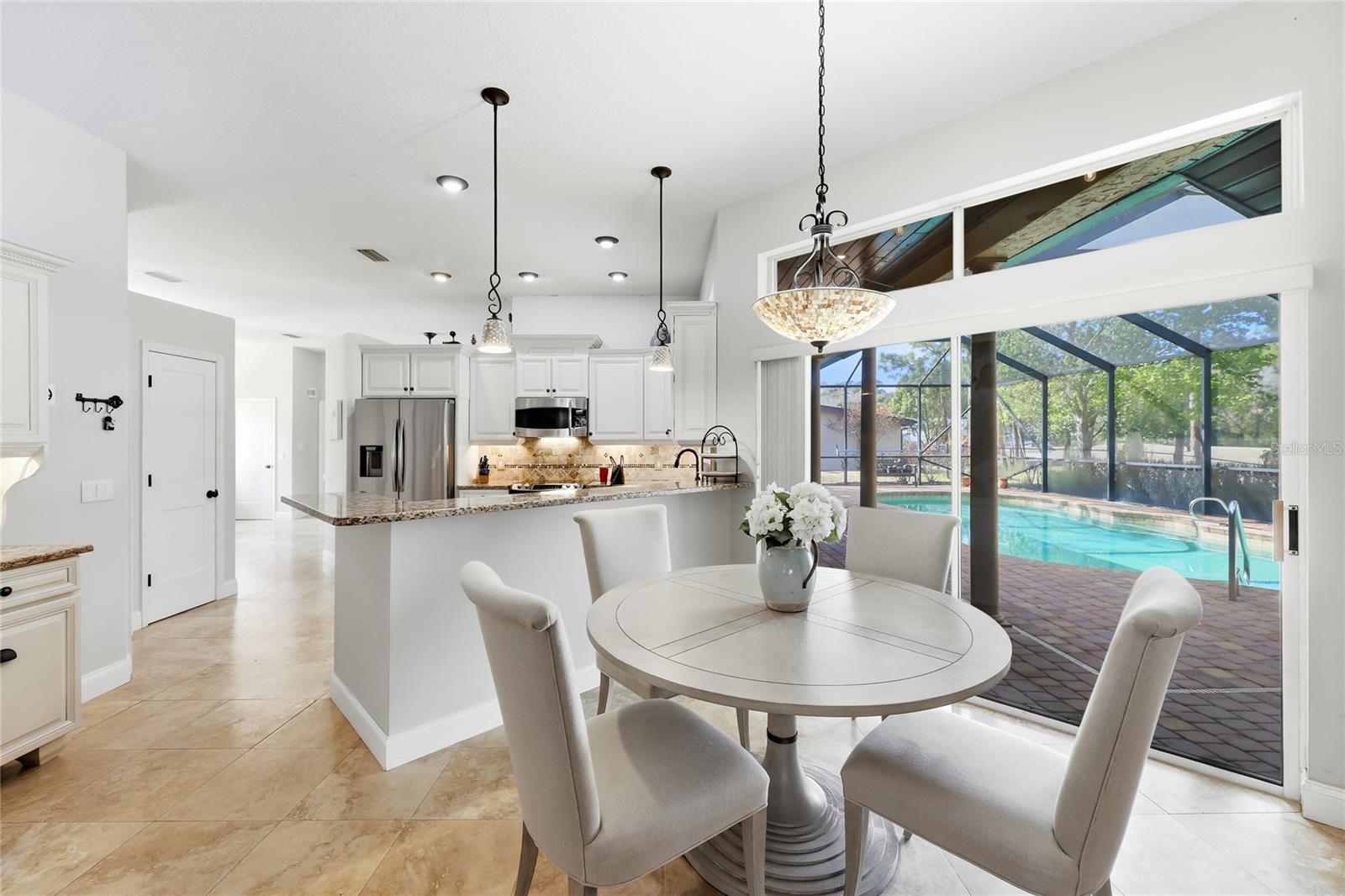 SHERWOOD ESTATES - Residential