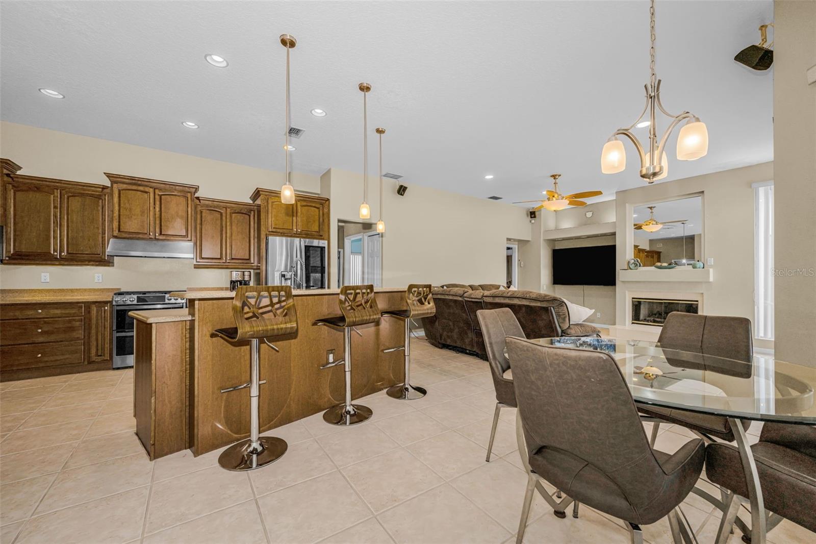 TRINITY OAKS SOUTH - Residential