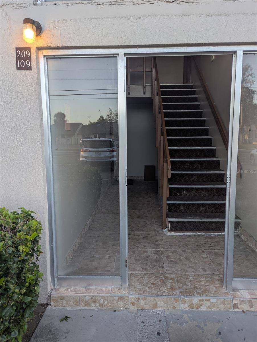 LAKE BARTON VILLAS CONDO - Residential