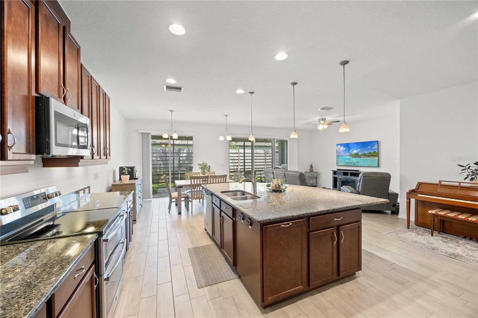 SYLVAN LEA - Residential